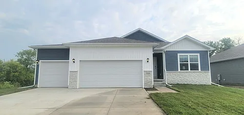 5569 186th Ave Photo 1