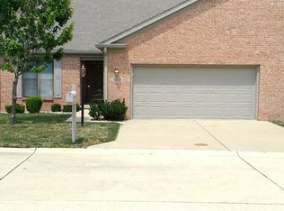 1805 Lakeside Dr, Champaign, IL 61821