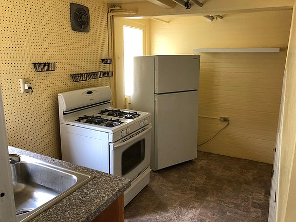 2nd image of 102 Kimball Pl