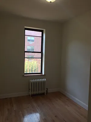 Rented by NYLA Realty | media 4