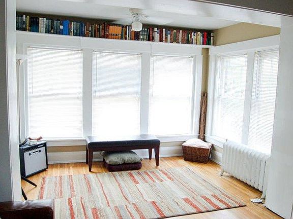 4th image of 3535 Central St #3