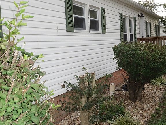 2nd image of 1099 Bales St