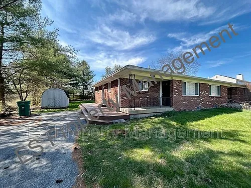 2464 Tansel Rd Photo 1