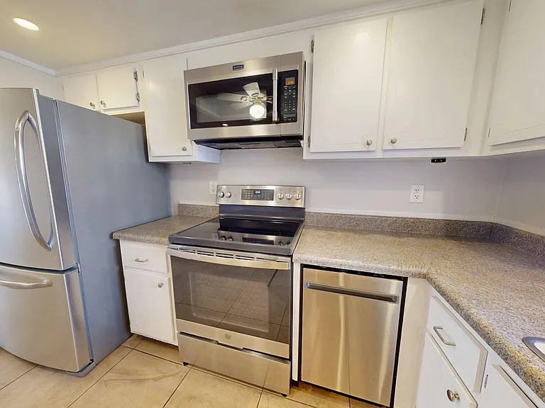 4121 Heron Way #108 — Photo 3