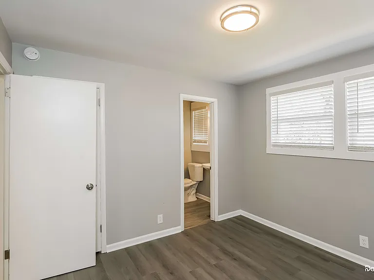 202 Bonnacliff Ct — Photo 13