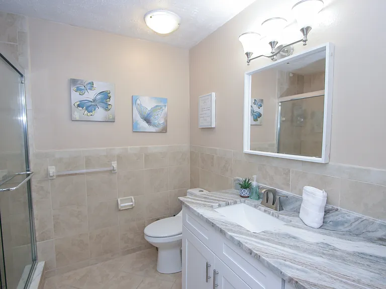 55 Velma Dr W — Photo 27