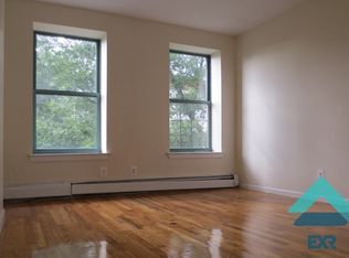 305 Eldert St #EXR, Brooklyn, NY 11237