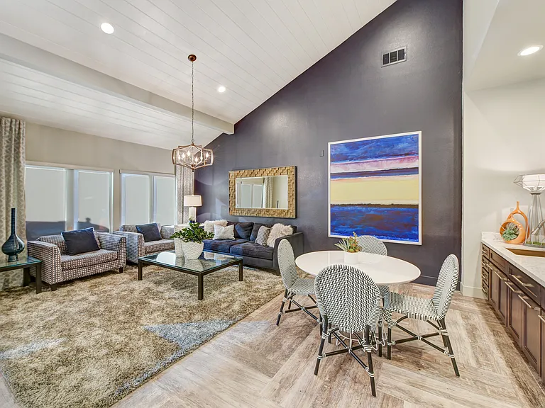 Park Pointe — Photo 17