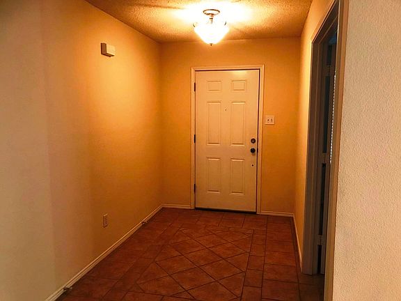 3rd image of 1119 Cumberland Dr