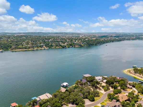 18401 Lakepoint Cir, Leander, TX 78645