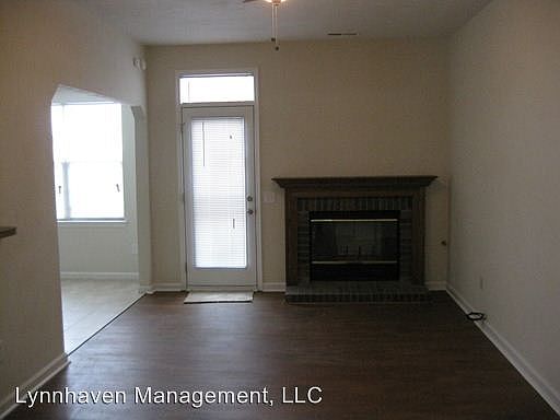 2nd image of 4426 Rivermill Ct