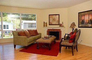 1st image of 212 Catalina Ave