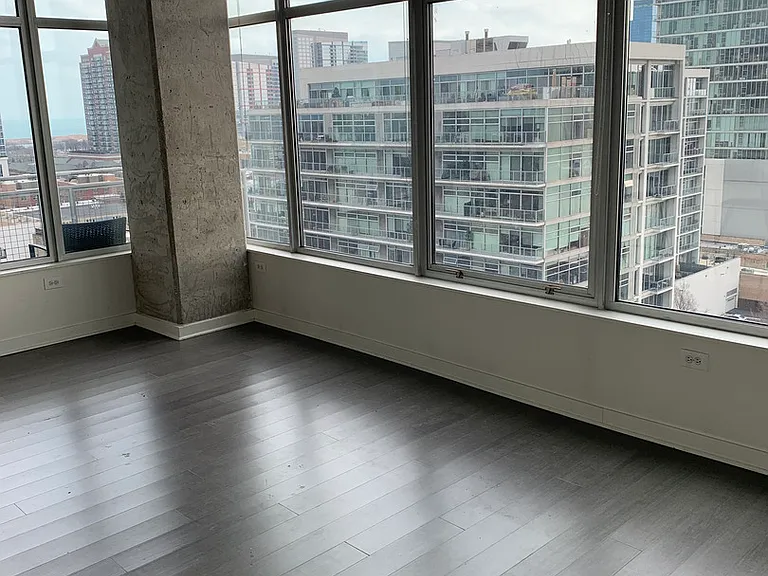 50 E 16th St #1209 — Photo 6