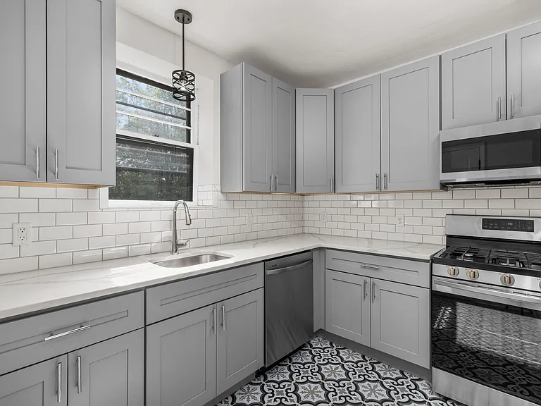 7701 Wise Ave #2S — Photo 9