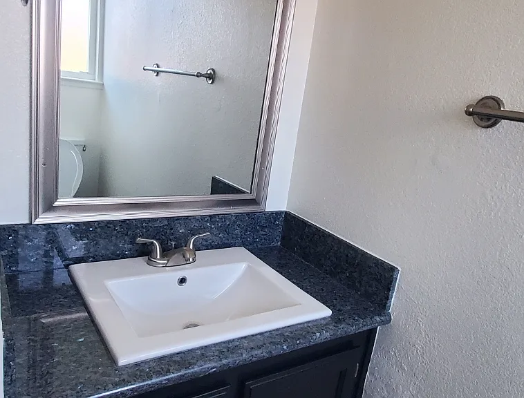 Orangevale Plaza Townhomes — Photo 18