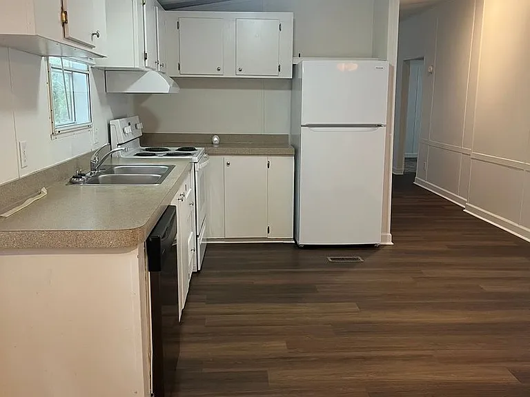 133 Summit Estates Ct — Photo 11