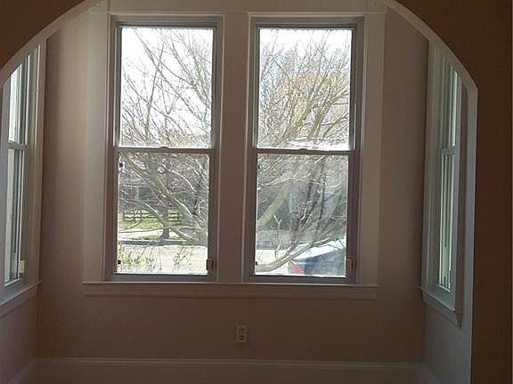 5th image of 312 N 31st St