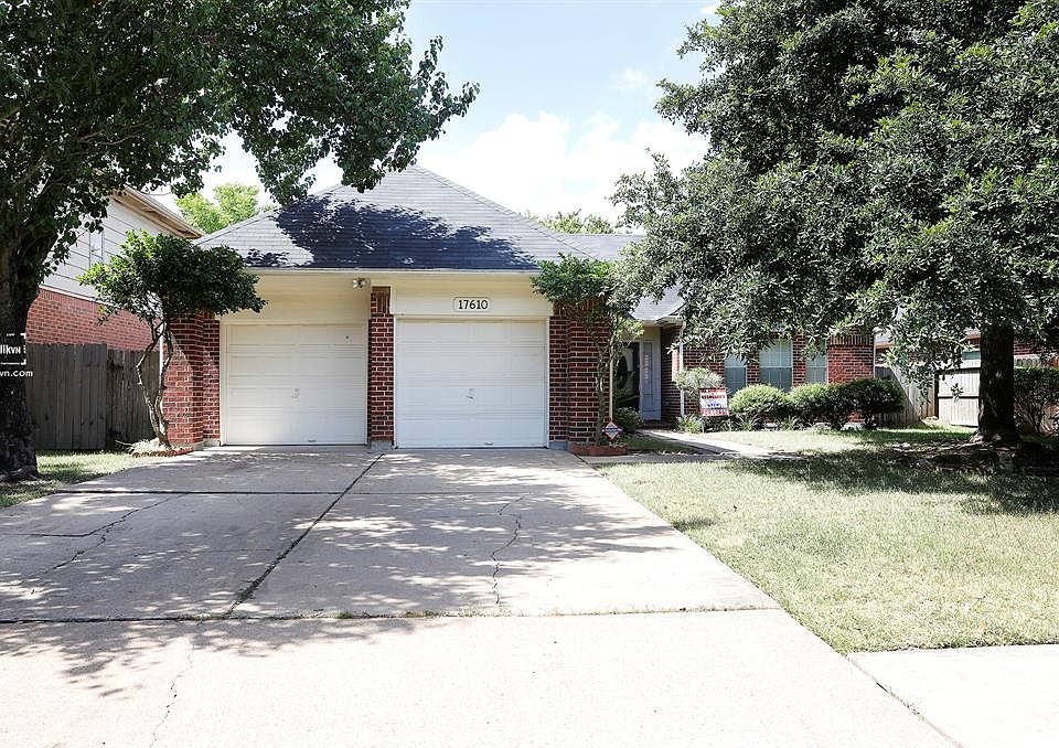 1st image of 17610 Glenmark Dr