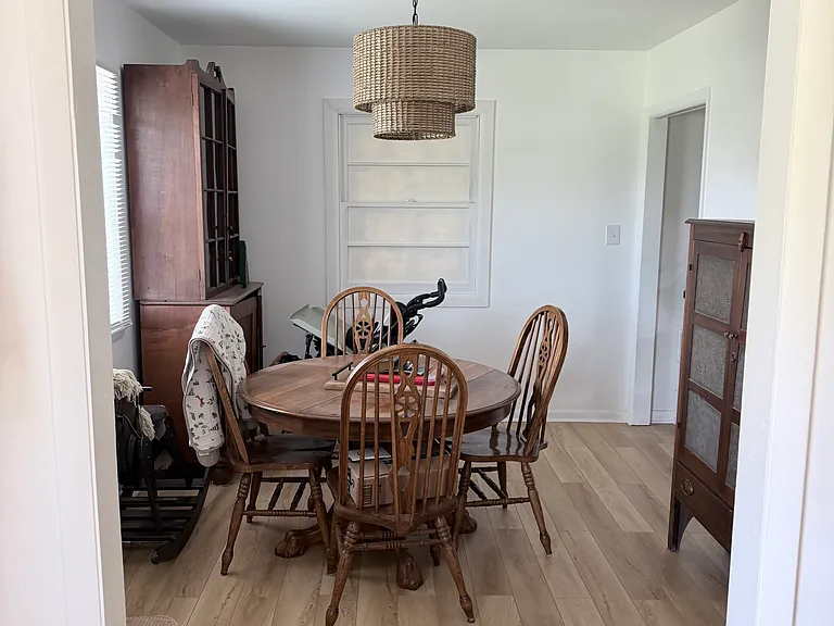 303 Howardsville Rd — Photo 2