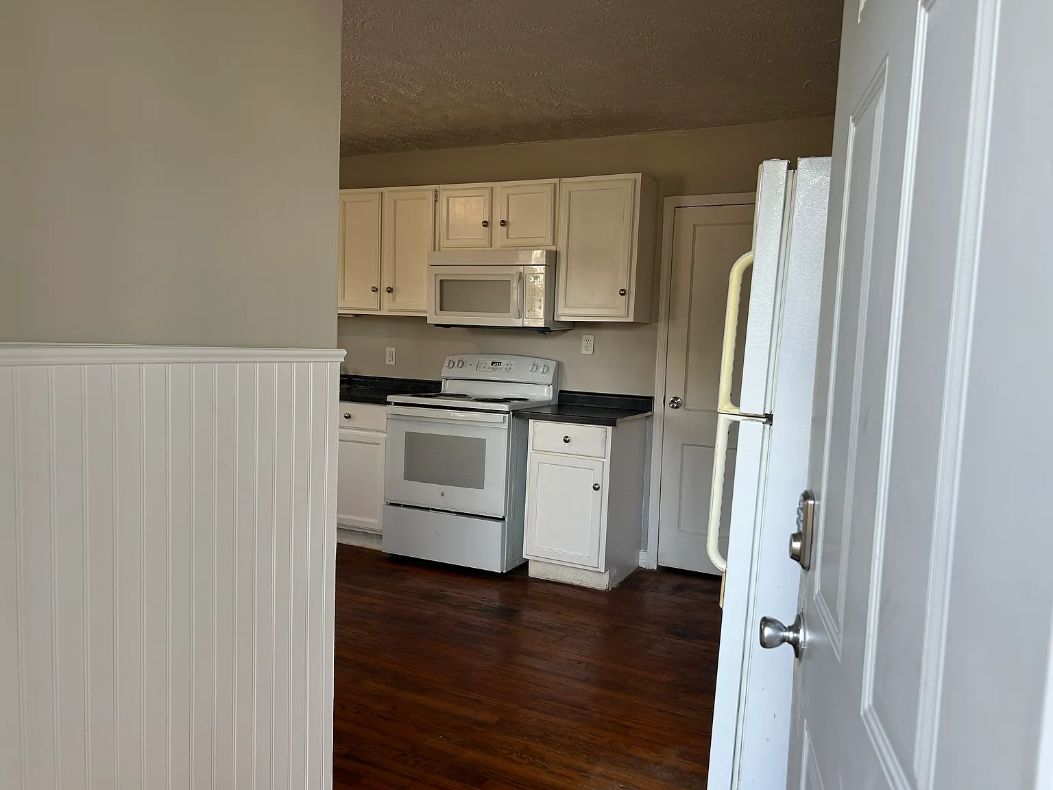 1 bed, 500 sqft, $850 — Photo 2