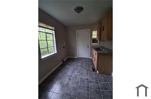 5729 Court M #5729 Photo 1
