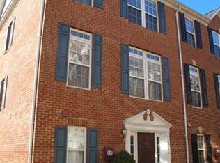 3691 Madison View Ln, Falls Church, VA 22041
