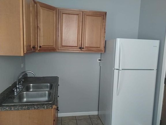4th image of 8001 S Justine St #80031
