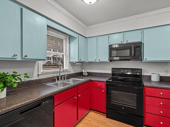 5th image of 108 Gunston Ct
