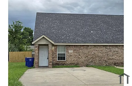 502 Kings Way Dr Photo 1