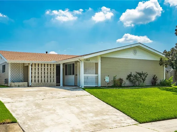 1717 Generes Dr, Harahan, LA 70123