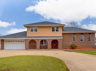 5N265 Andrene Ln, Itasca, IL 60143