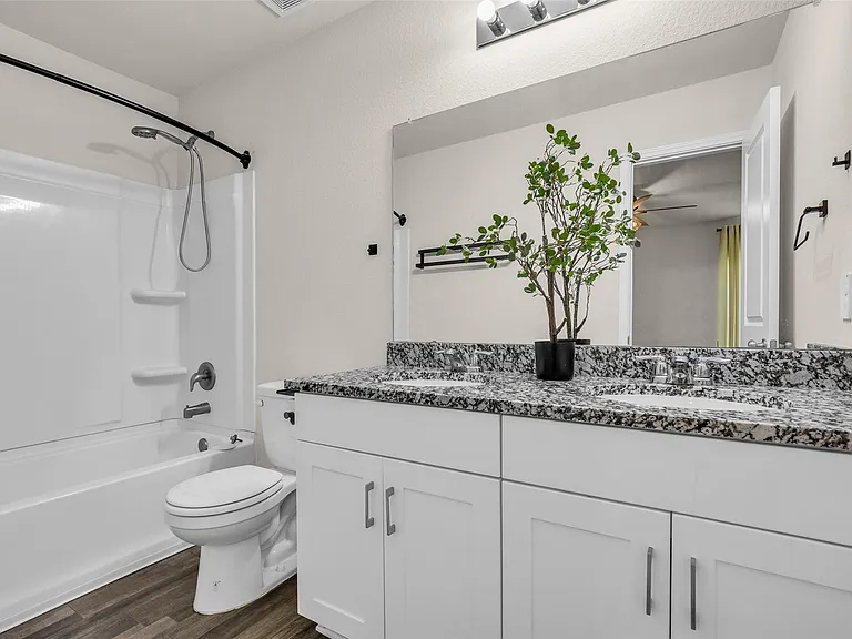14132 Harlequin Dr — Photo 17