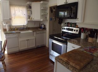 45 Thomas St, Charlestown, RI 02813