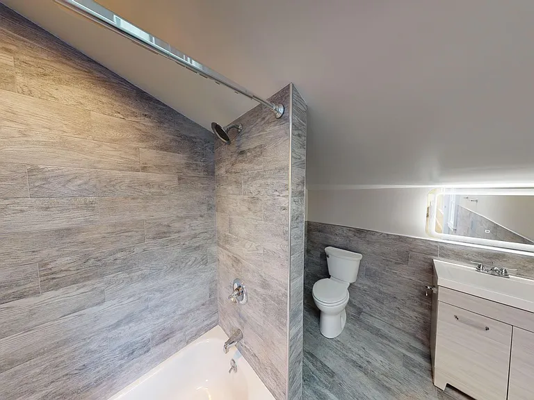 539 Orange St — Photo 11