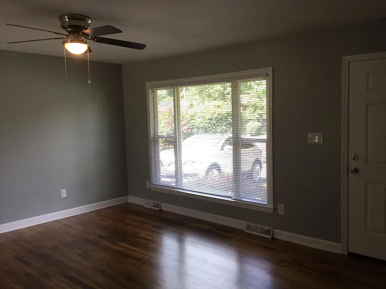 2926 Brigadoon Pkwy — Photo 8