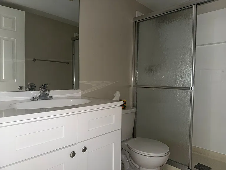 3380 Crystal Ct E #B — Photo 13