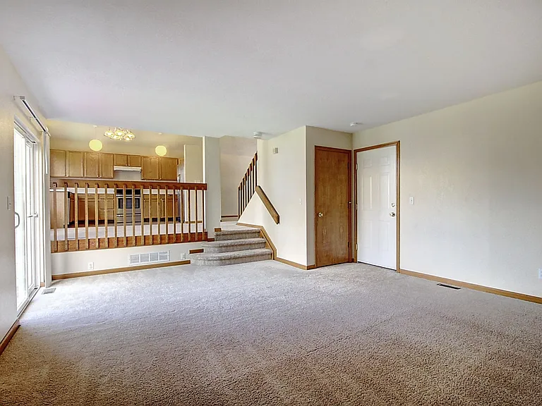 12540 Beach St — Photo 24