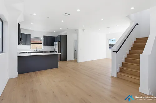 328 N La Fayette Park Pl Photo 1