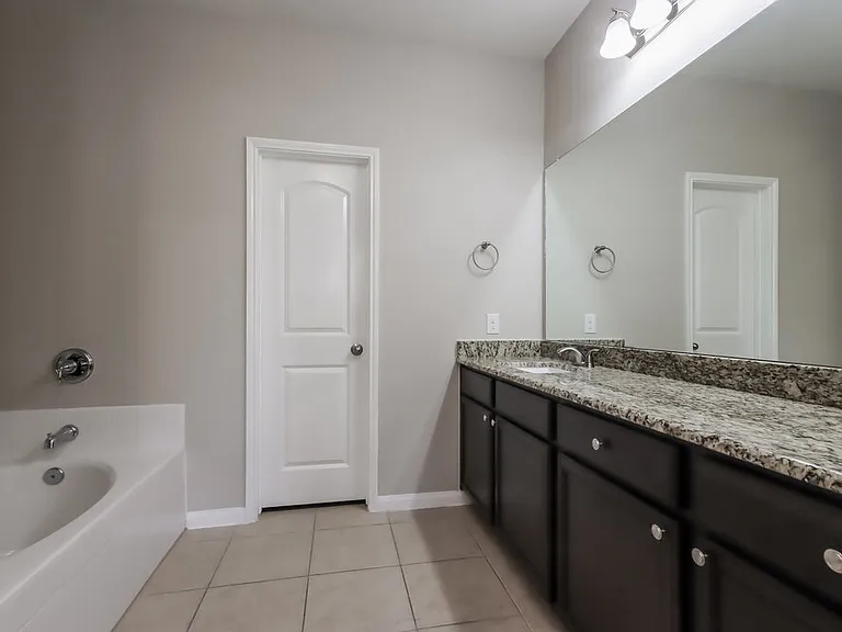 7670 Dragon Pearls Ln — Photo 10