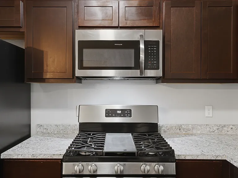 1200 Granite Ln — Photo 13