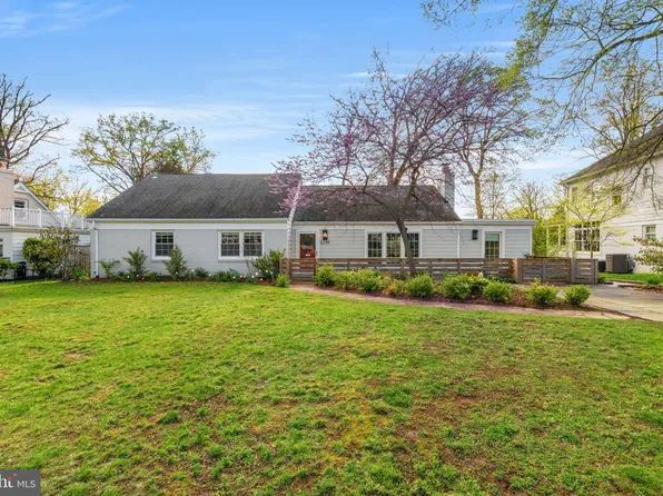 6219 Arkendale Rd, Alexandria, VA 22307
