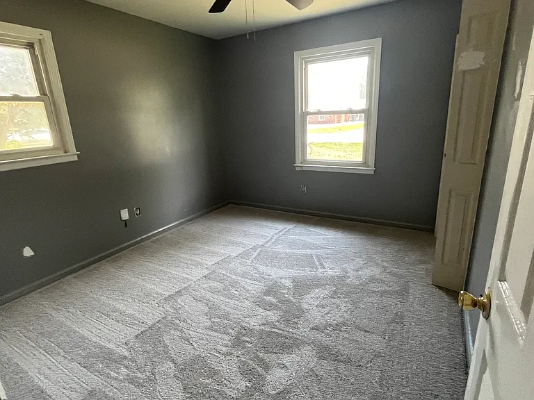7601 Ireland Dr — Photo 9