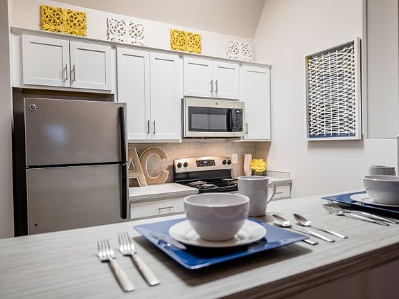 Townley Park Apartment Rentals - Lexington, KY | Zillow