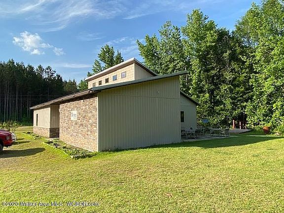 4th image of 421 County Road 83