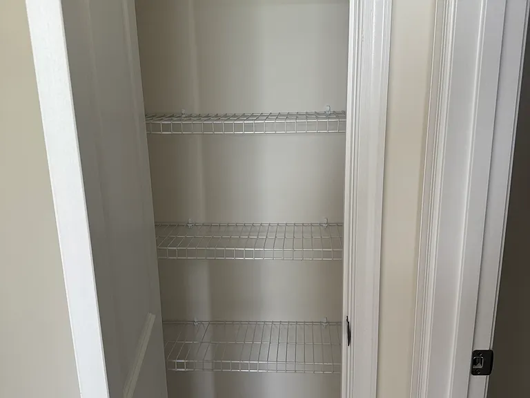 College Park Apartments — Photo 44