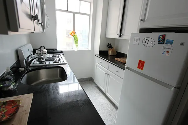 Rented by Keller Williams NYC | media 33