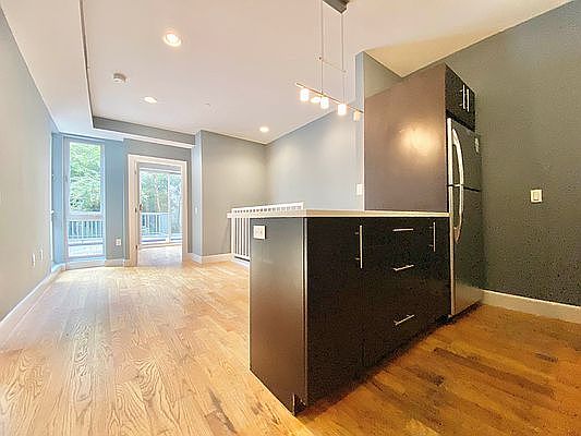 2nd image of 42 Meserole St APT 102
