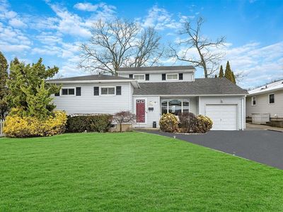145 Fillmore Street, Massapequa Park, NY, 11762