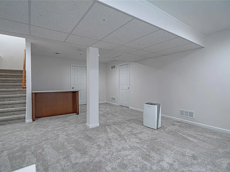 253 Milkweed Dr — Photo 30