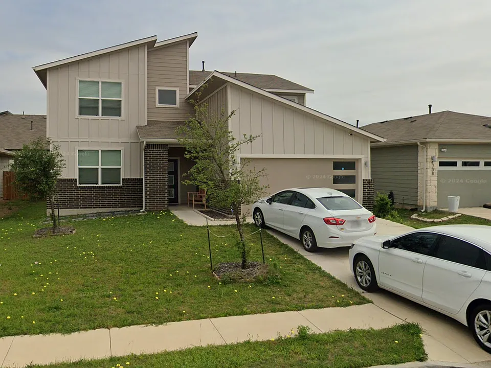 4704 Tully Dr